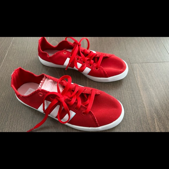 Adidas Neo Sneaker Size5.5 Brand New - Picture 1 of 2